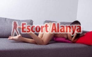 Alanya Konaklı Gecelik Saatlik Escort Kızlar 9 Duygusal Görüşmeleri Nazlı Yaşatıyor