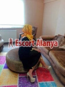 Alanya Türbanlı Escort Peri