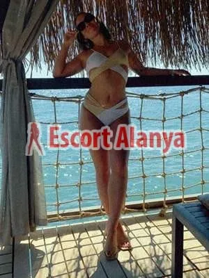 Alanya Grup Escort kızlar ile Tutku Dolu Bir Gece